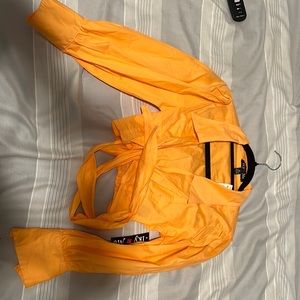 It is a new piece in mamey color, size S